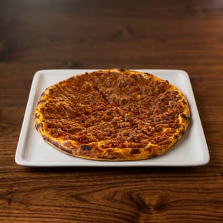 Lahmacun "Laham Ajeen"